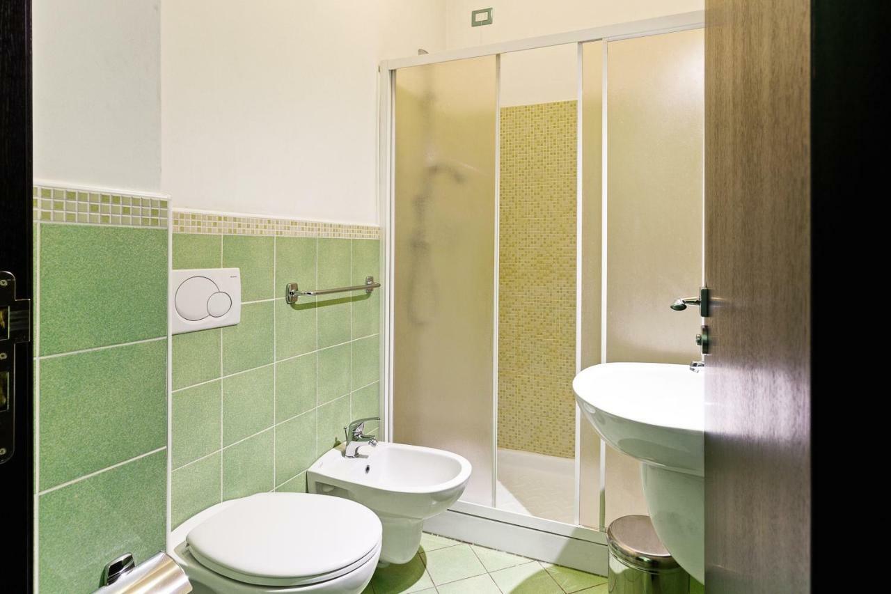 Seaview Terrace Sunny Apartment จีอาร์ดีนี นักซอส ภายนอก รูปภาพ